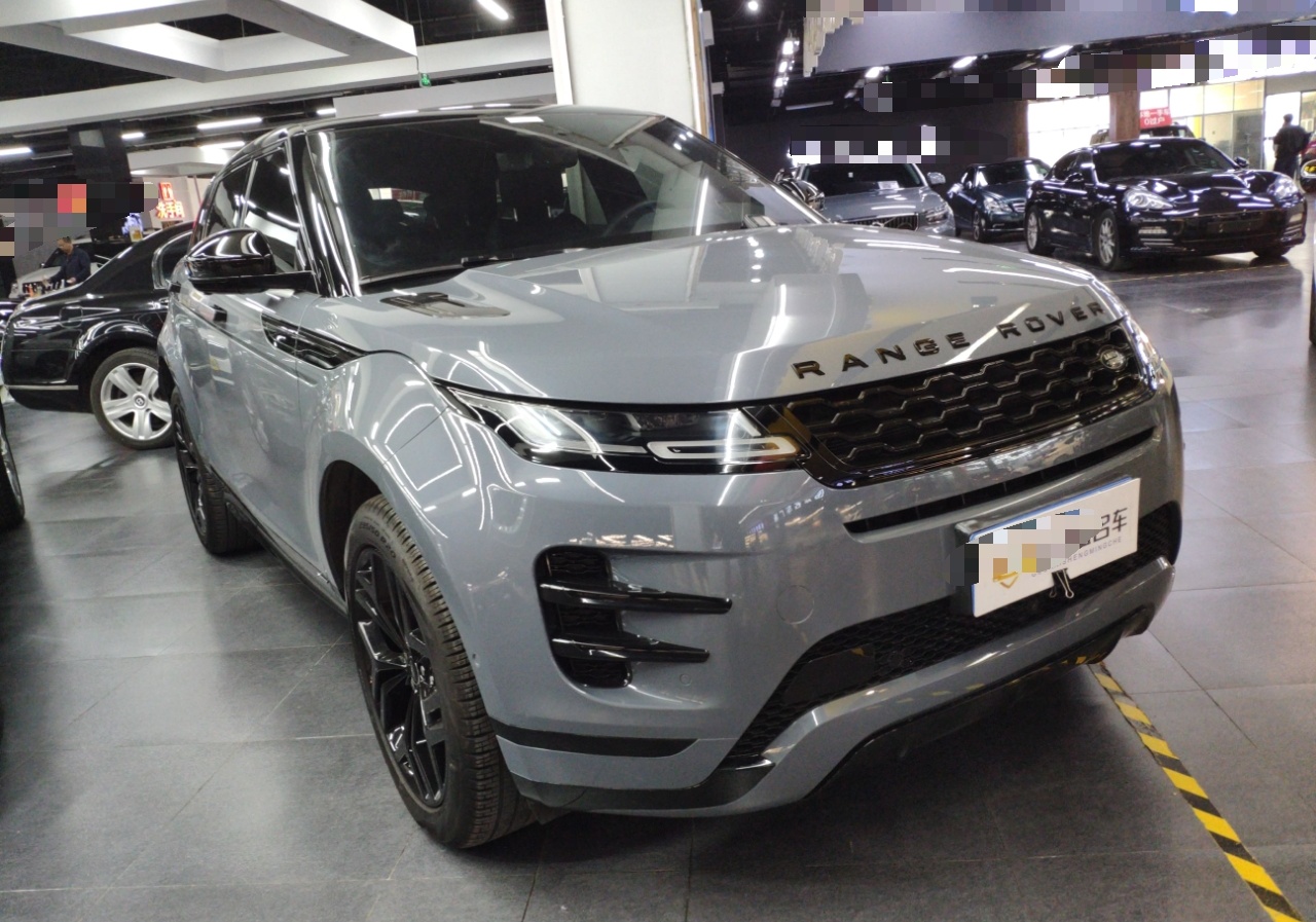 路虎 揽胜极光 2020款 249PS R-DYNAMIC S 曜黑运动科技版