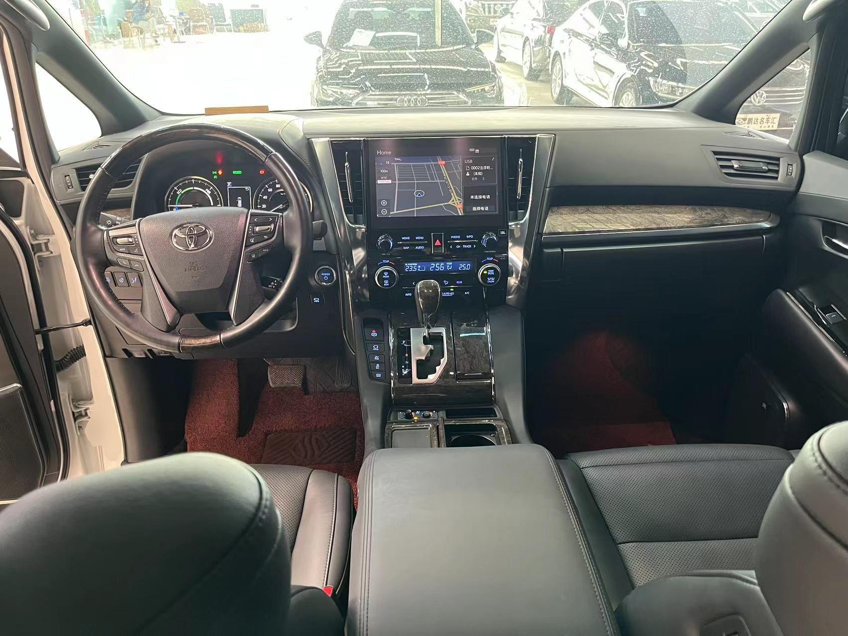 丰田 威尔法 2021款 皇冠 双擎 2.5L HV至尊版(进口)