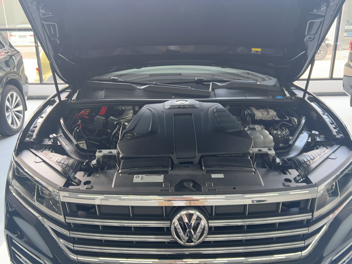 大众 途锐 2019款 2.0TSI 锐翼版 国VI(进口)