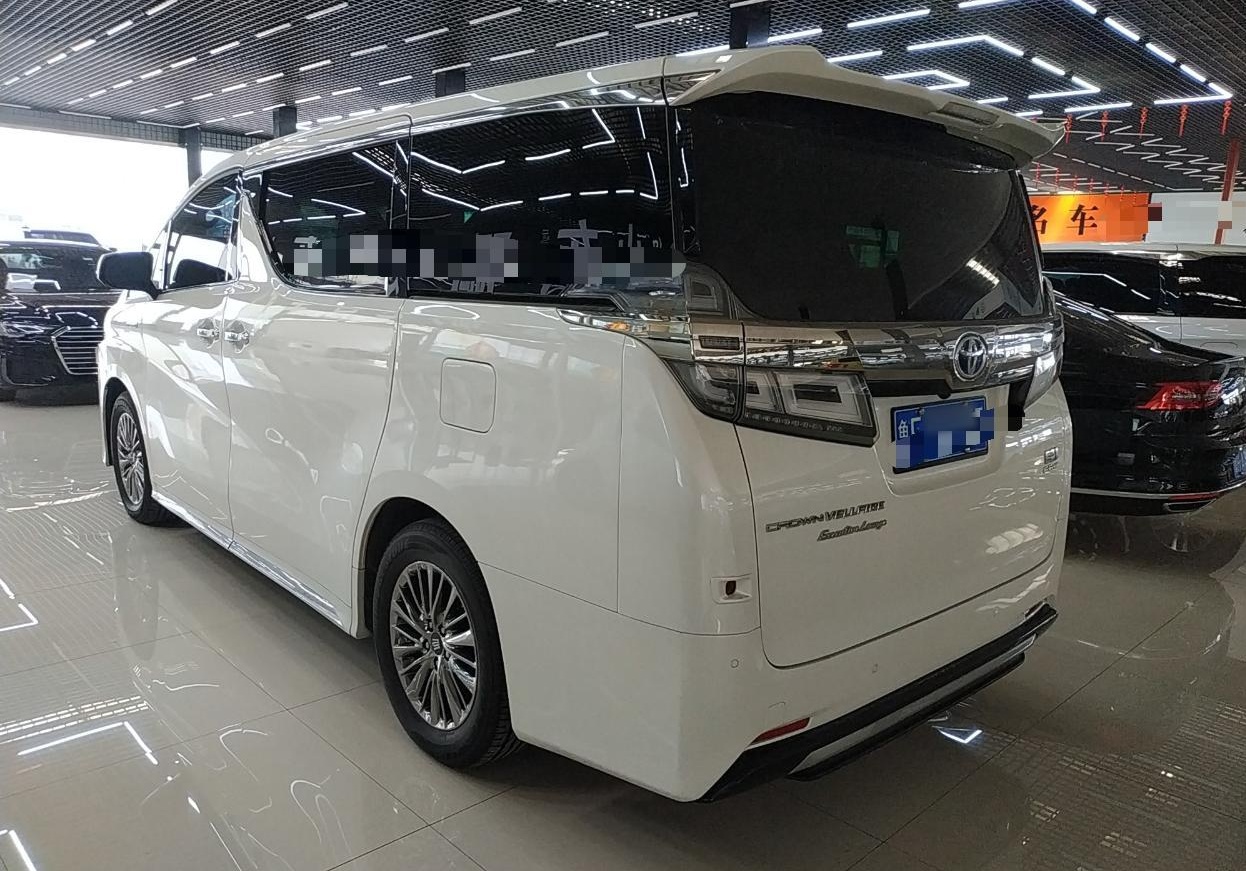 丰田 威尔法 2021款 皇冠 双擎 2.5L HV至尊版(进口)