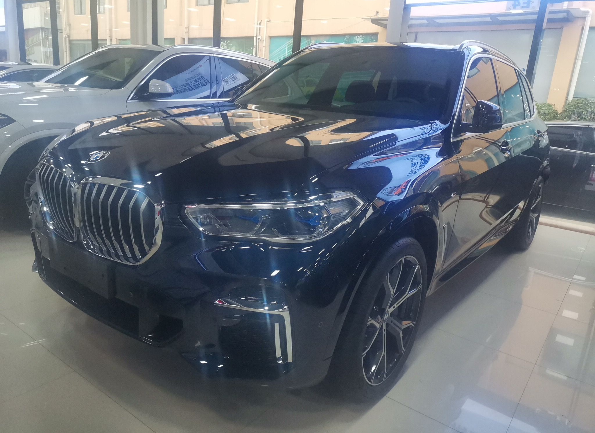 宝马X5 2022款 xDrive 40Li M运动套装