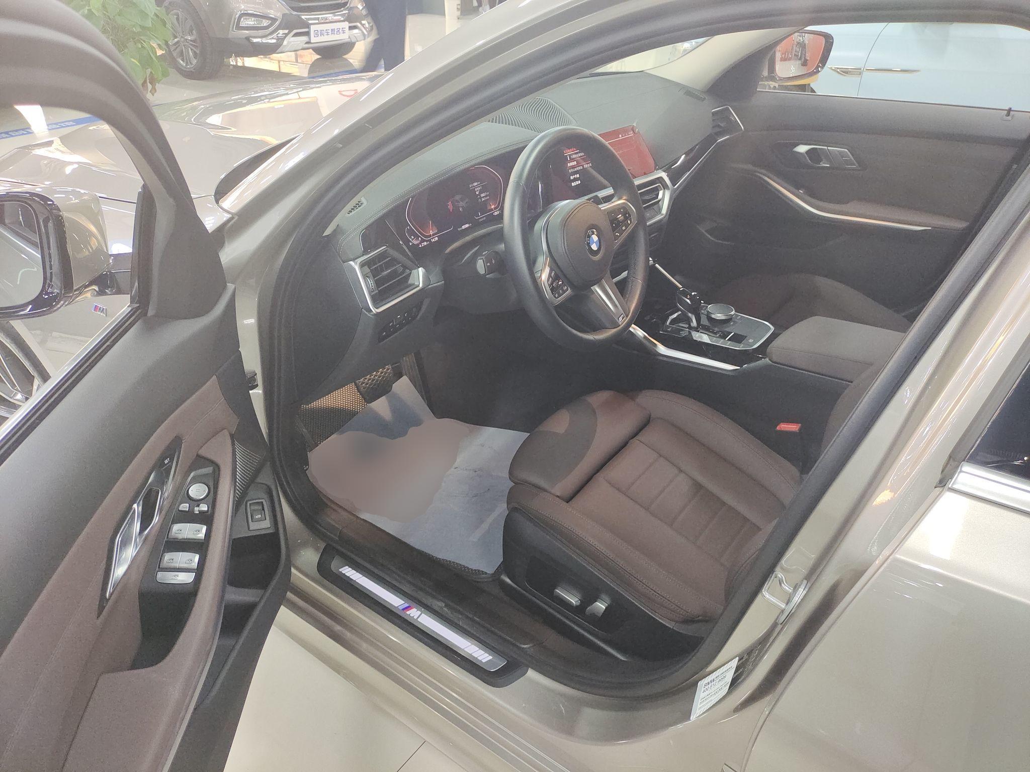 宝马3系 2021款 改款 320Li M运动套装