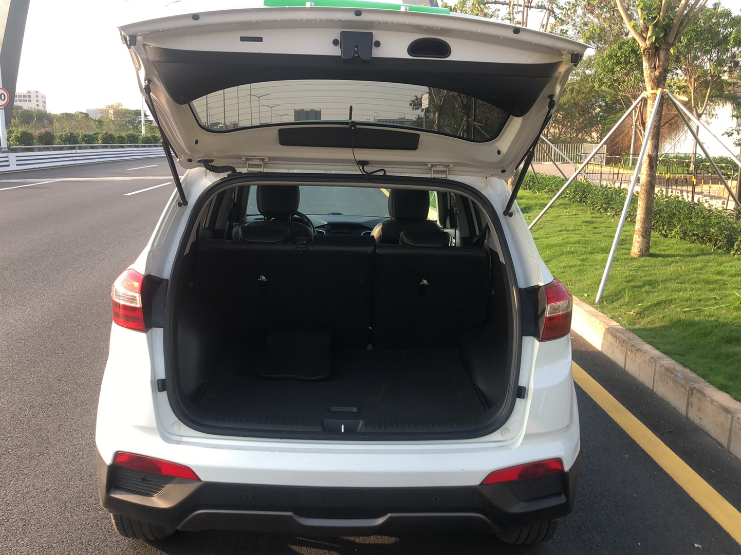 现代ix25 2015款 1.6L 自动两驱智能型GLS