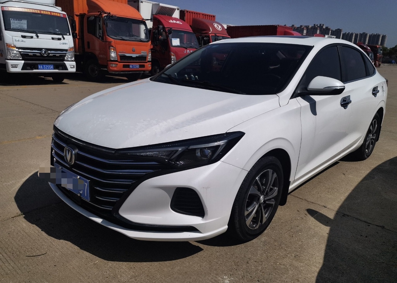 长安 逸动 2020款 PLUS 1.6L GDI 自动豪华型