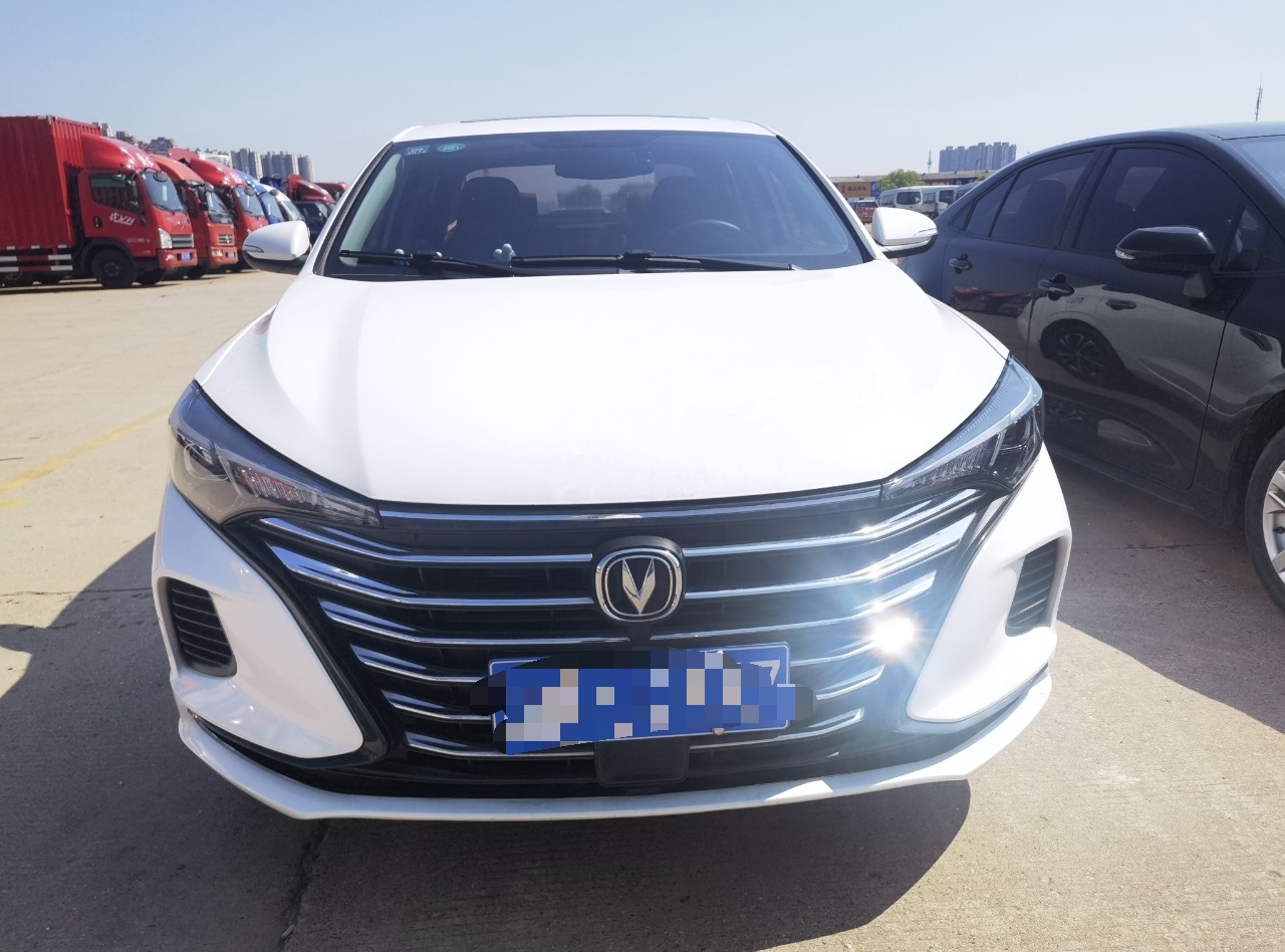 长安 逸动 2020款 PLUS 1.6L GDI 自动豪华型