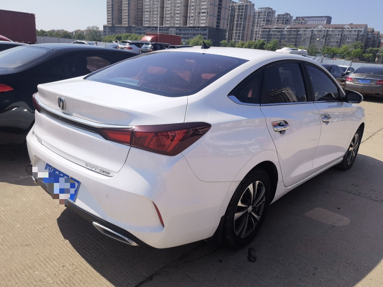 长安 逸动 2020款 PLUS 1.6L GDI 自动豪华型