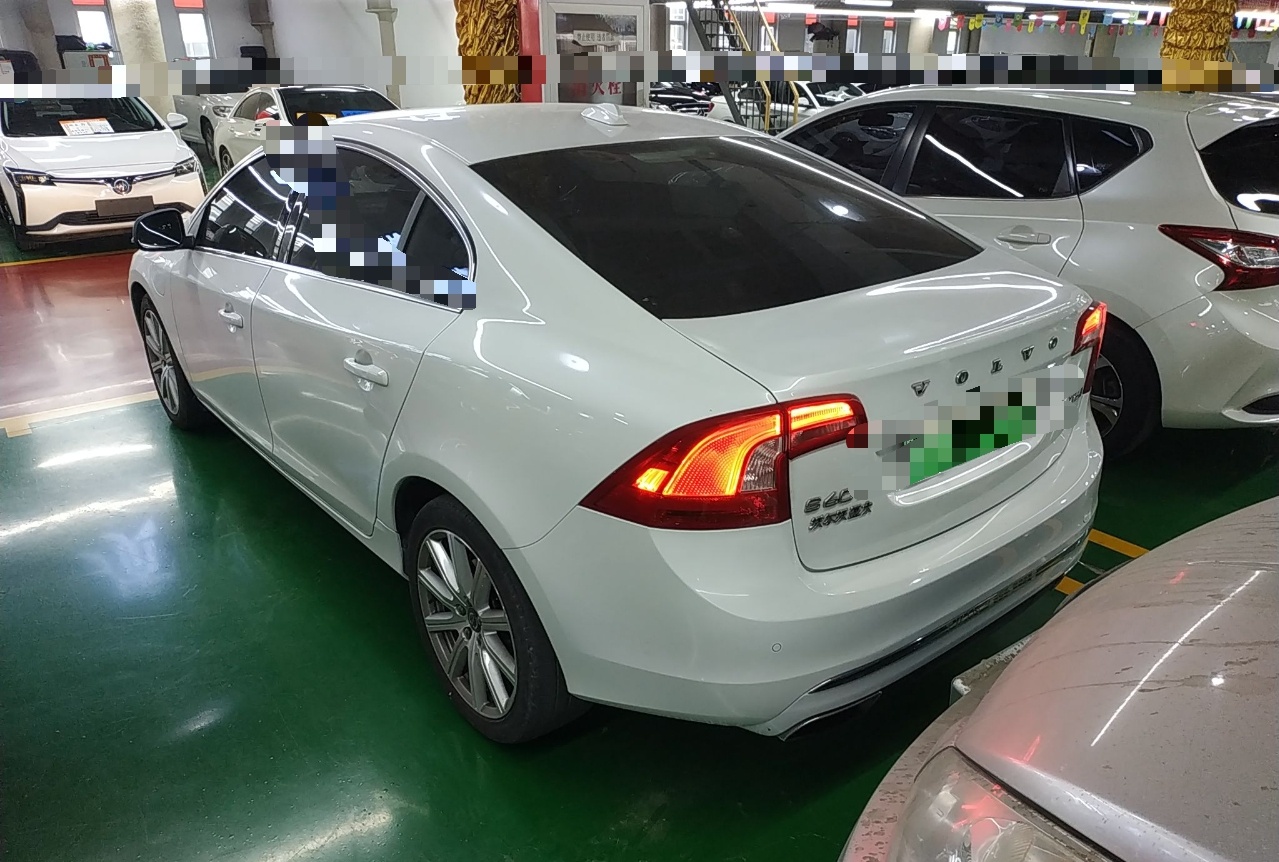 沃尔沃S60L新能源 2015款 E驱混动 T6智驭版