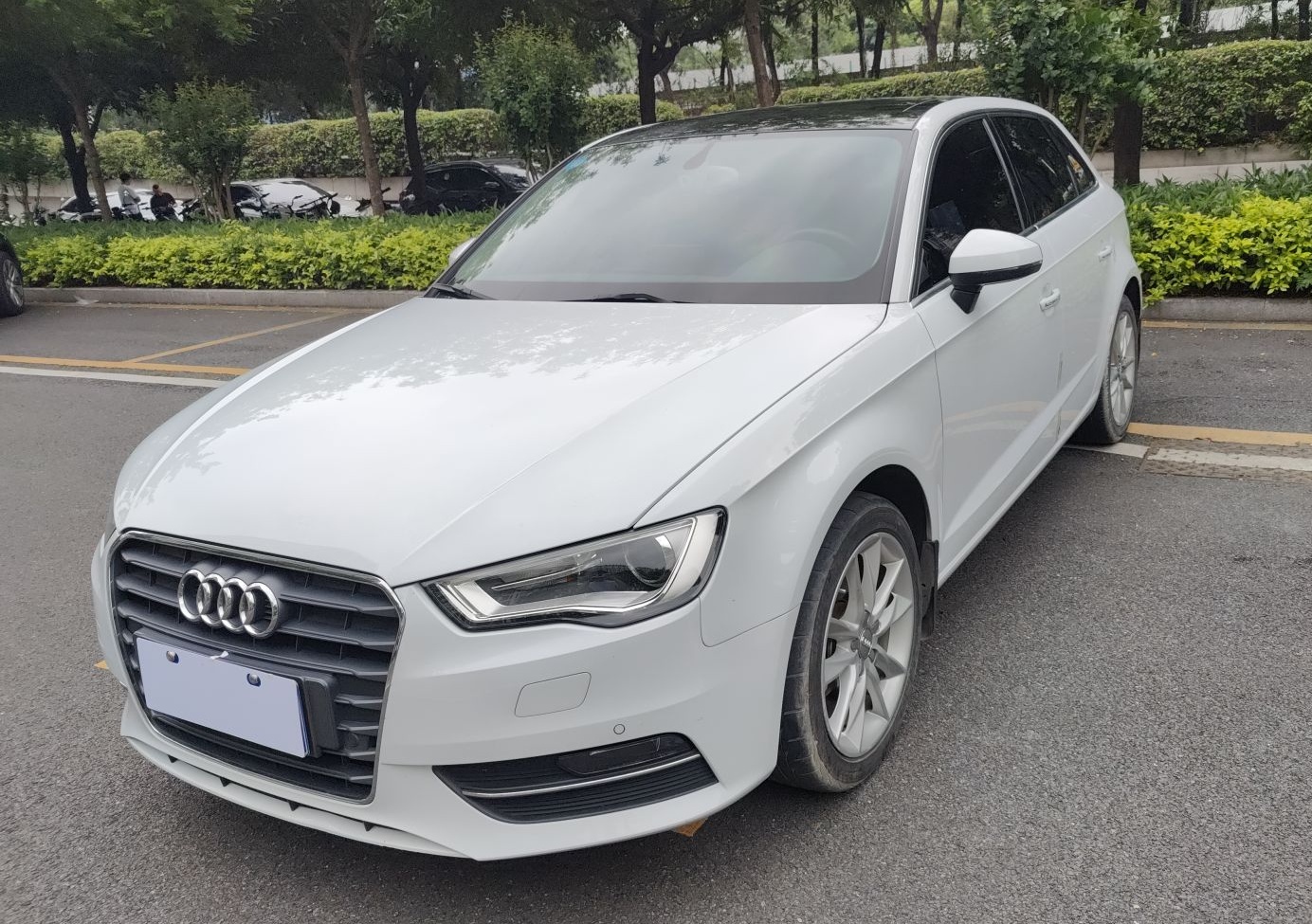 奥迪A3 2015款 Sportback 35 TFSI 百万纪念舒享型