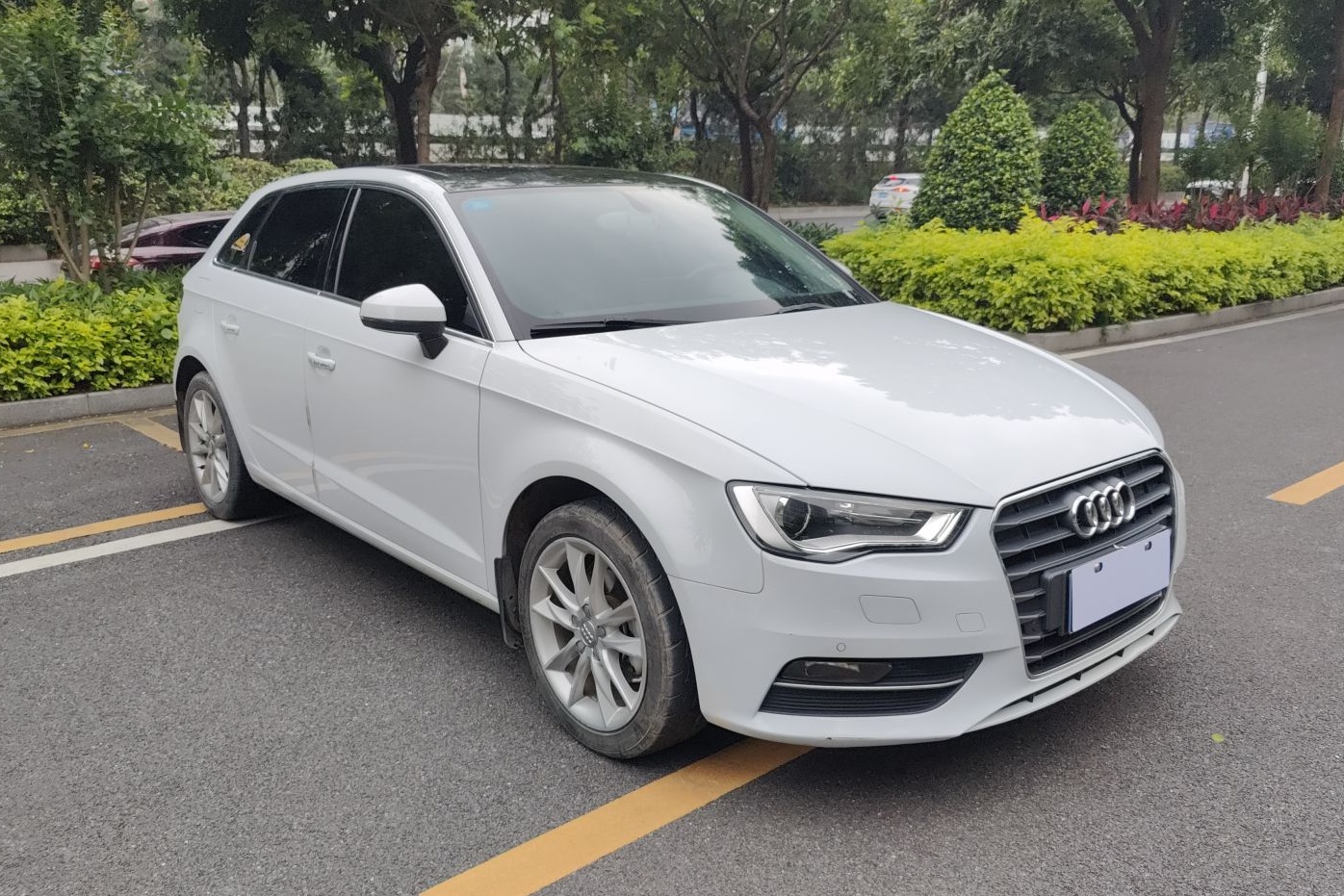 奥迪A3 2015款 Sportback 35 TFSI 百万纪念舒享型