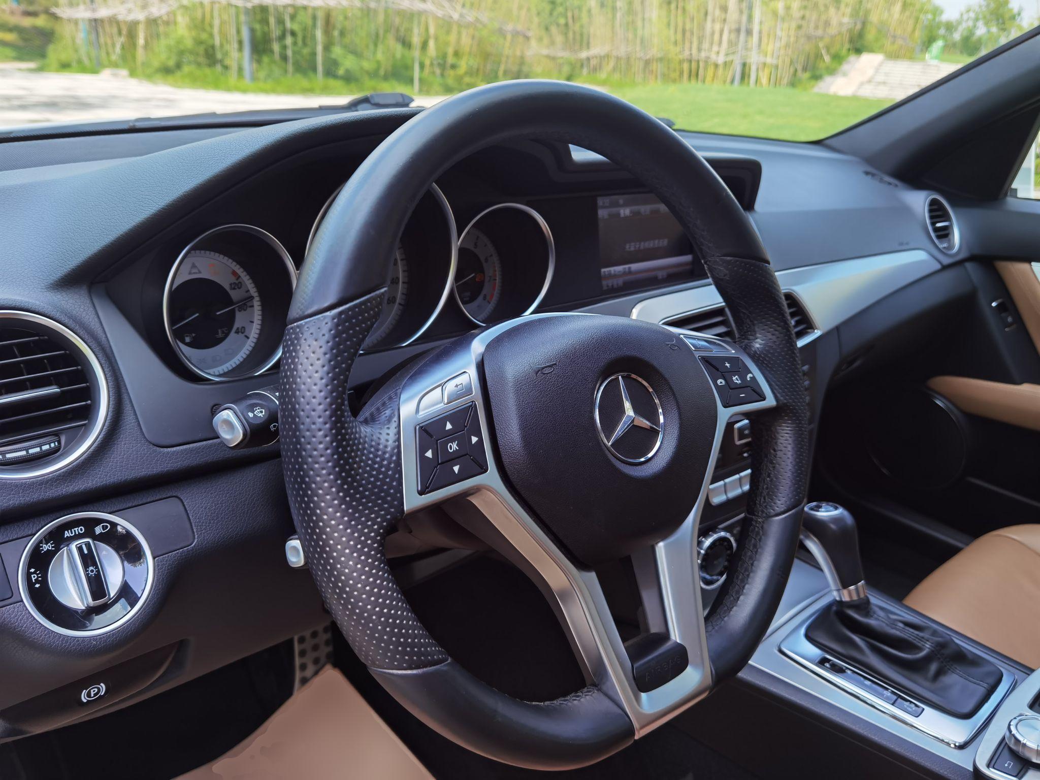 奔驰C级 2011款 C 200 豪华运动旅行版(进口)