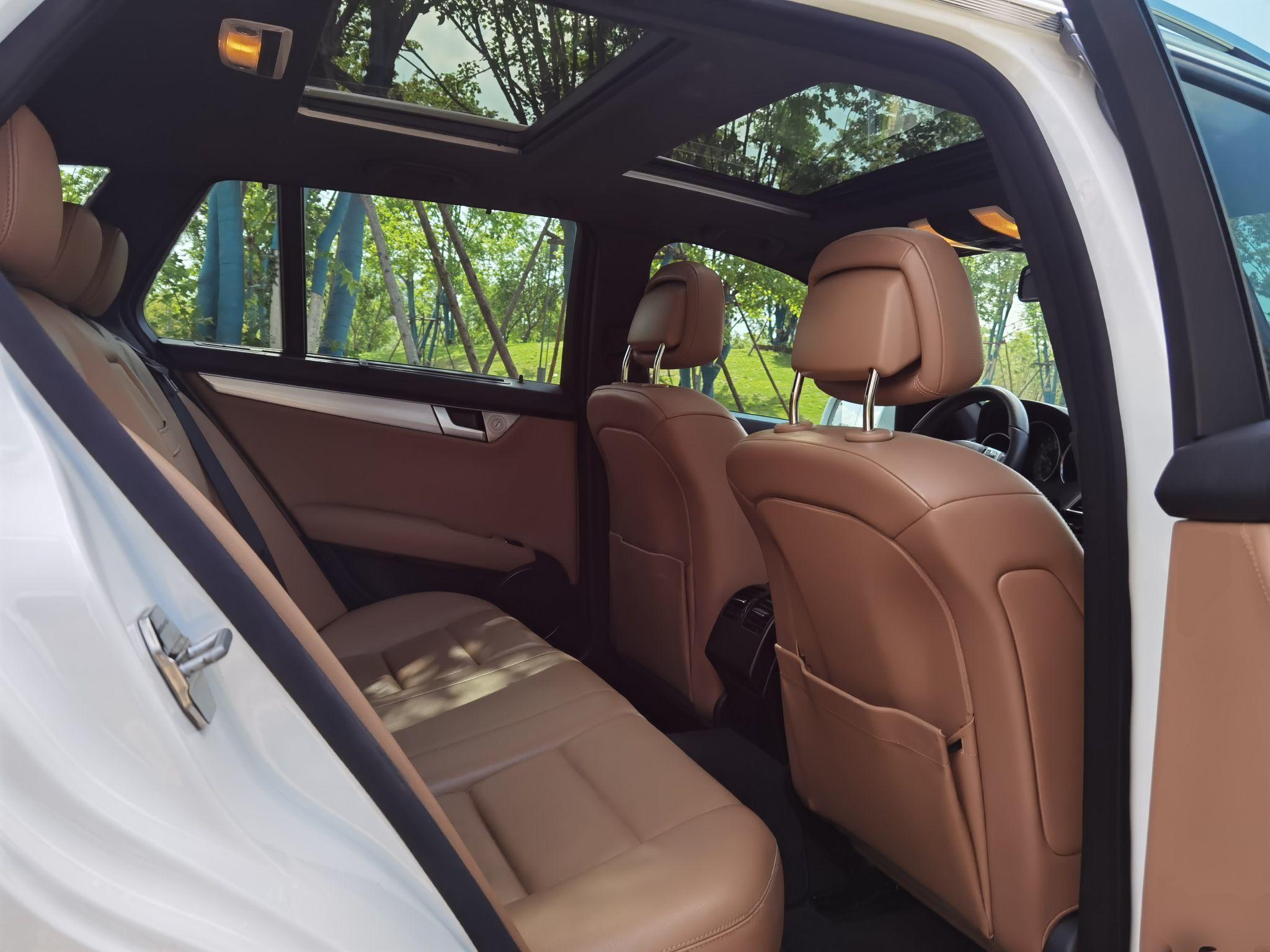 奔驰C级 2011款 C 200 豪华运动旅行版(进口)