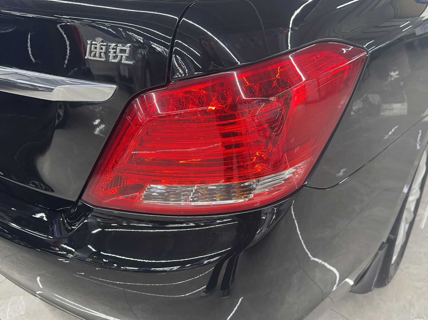 比亚迪 速锐 2012款 1.5L 手动舒适型