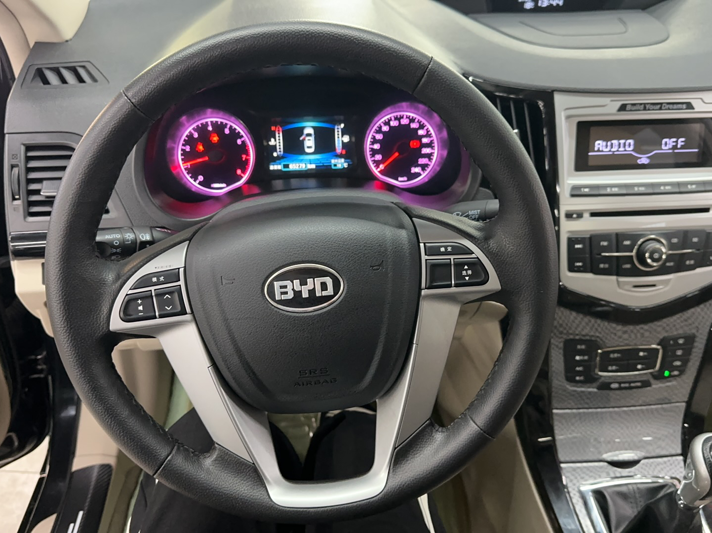 比亚迪 速锐 2012款 1.5L 手动舒适型