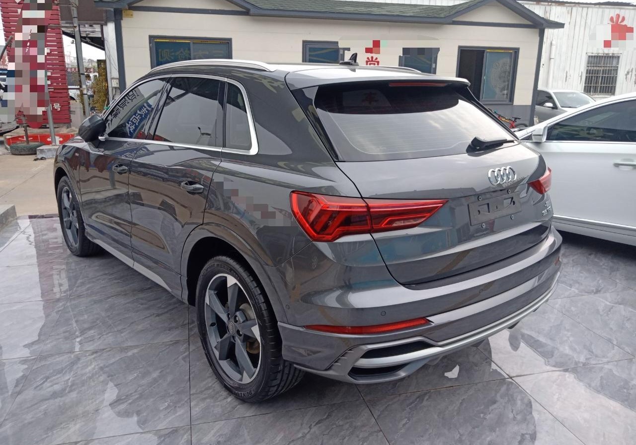 奥迪Q3 2021款 35 TFSI 时尚动感型