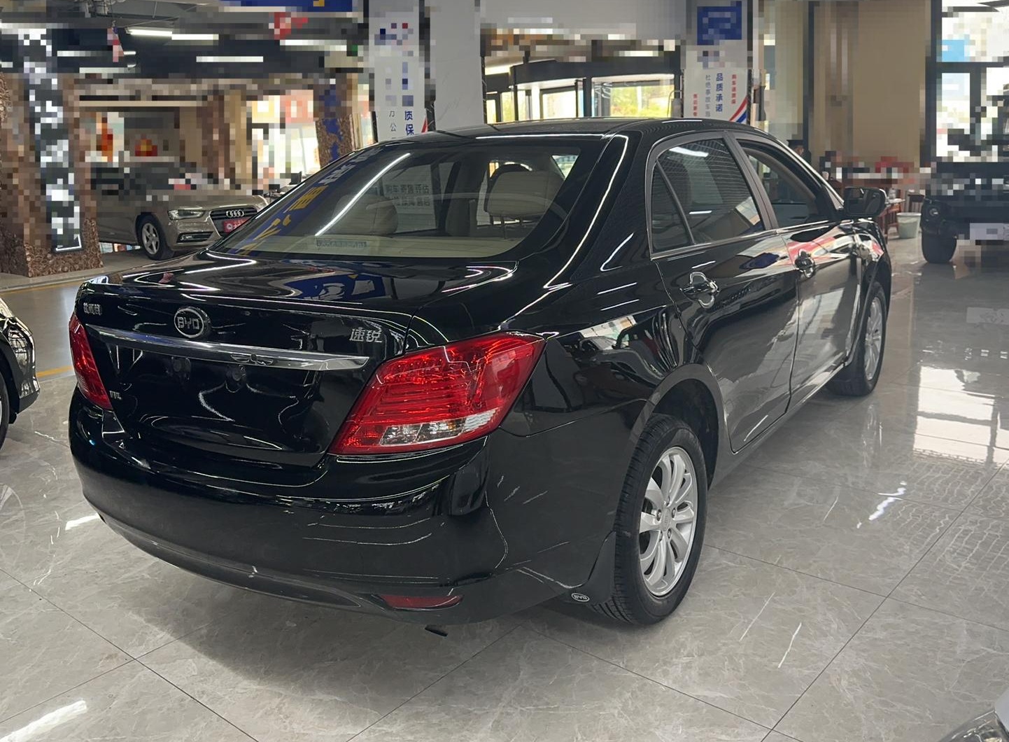 比亚迪 速锐 2012款 1.5L 手动舒适型