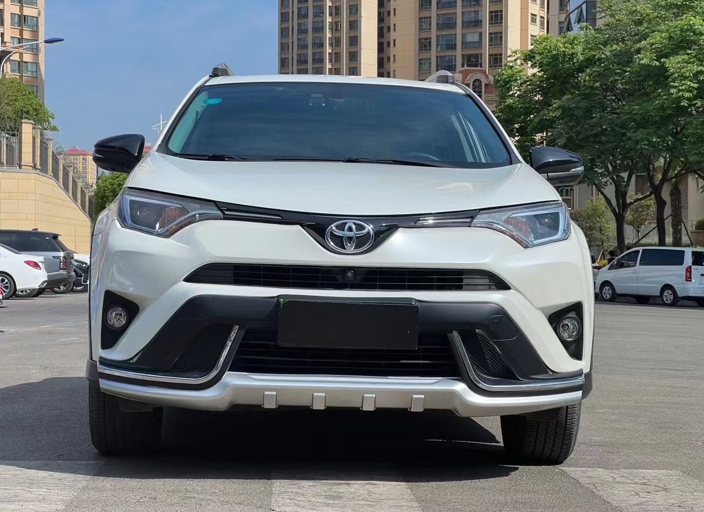 丰田 RAV4 2018款 2.0L CVT两驱风尚X版