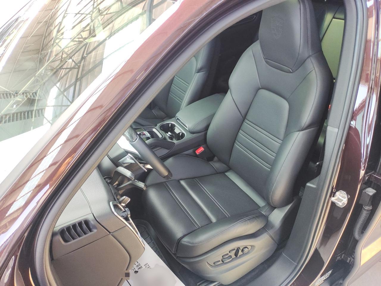 保时捷Cayenne 2022款 Cayenne 3.0T 铂金版