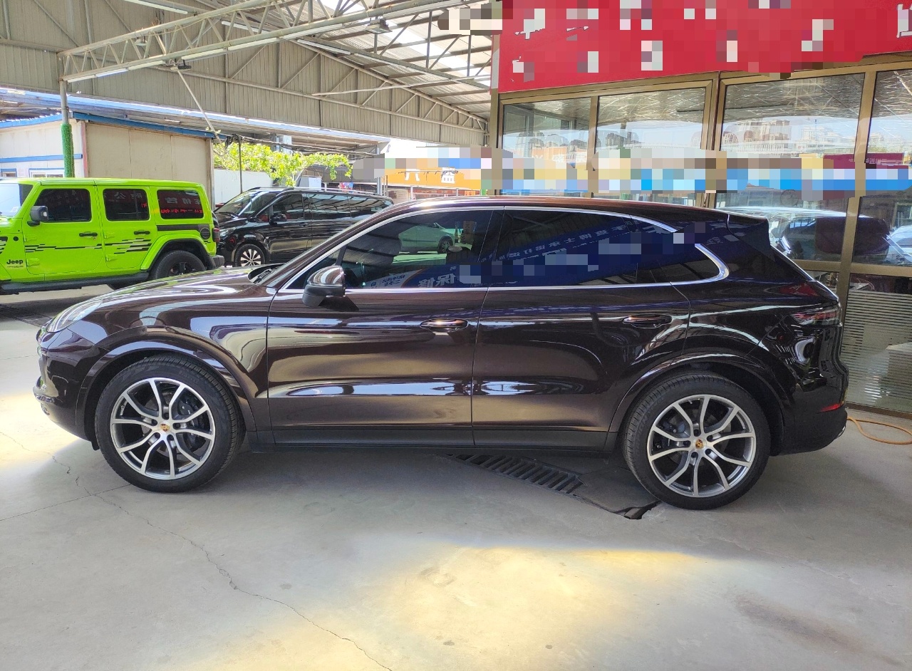 保时捷Cayenne 2022款 Cayenne 3.0T 铂金版