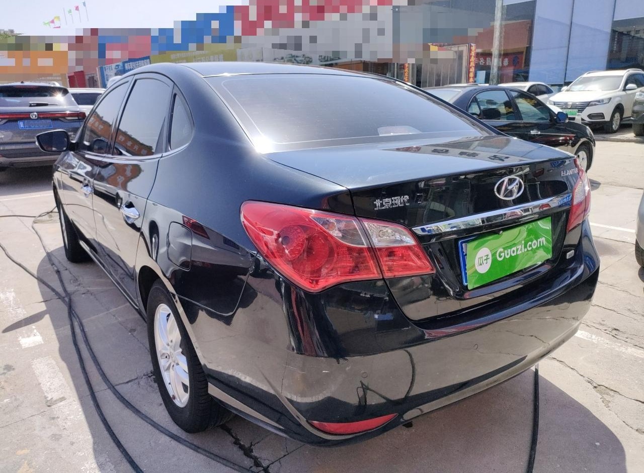 现代 悦动 2011款 1.6L 手动豪华型