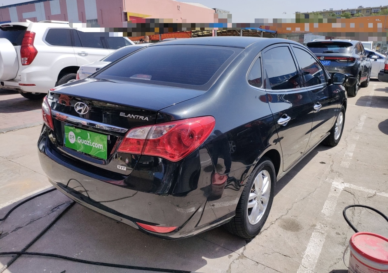 现代 悦动 2011款 1.6L 手动豪华型