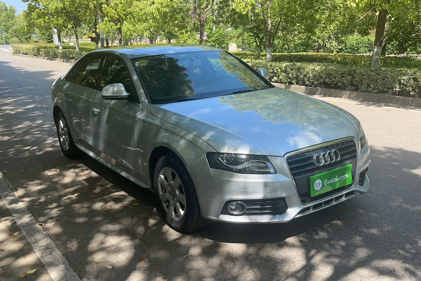 奥迪A4L 2012款 2.0 TFSI 自动标准型