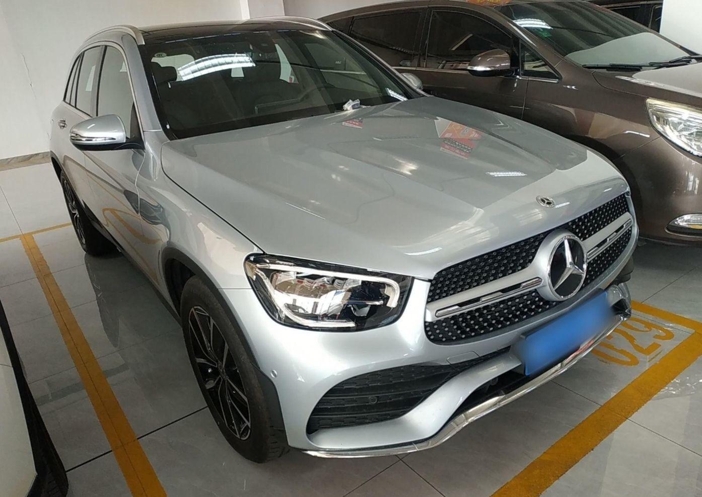 奔驰GLC级 2022款 改款二 GLC 260 L 4MATIC 豪华型