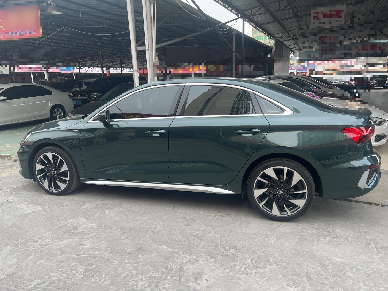 奥迪A3 2022款 A3L Limousine 35 TFSI 时尚运动型