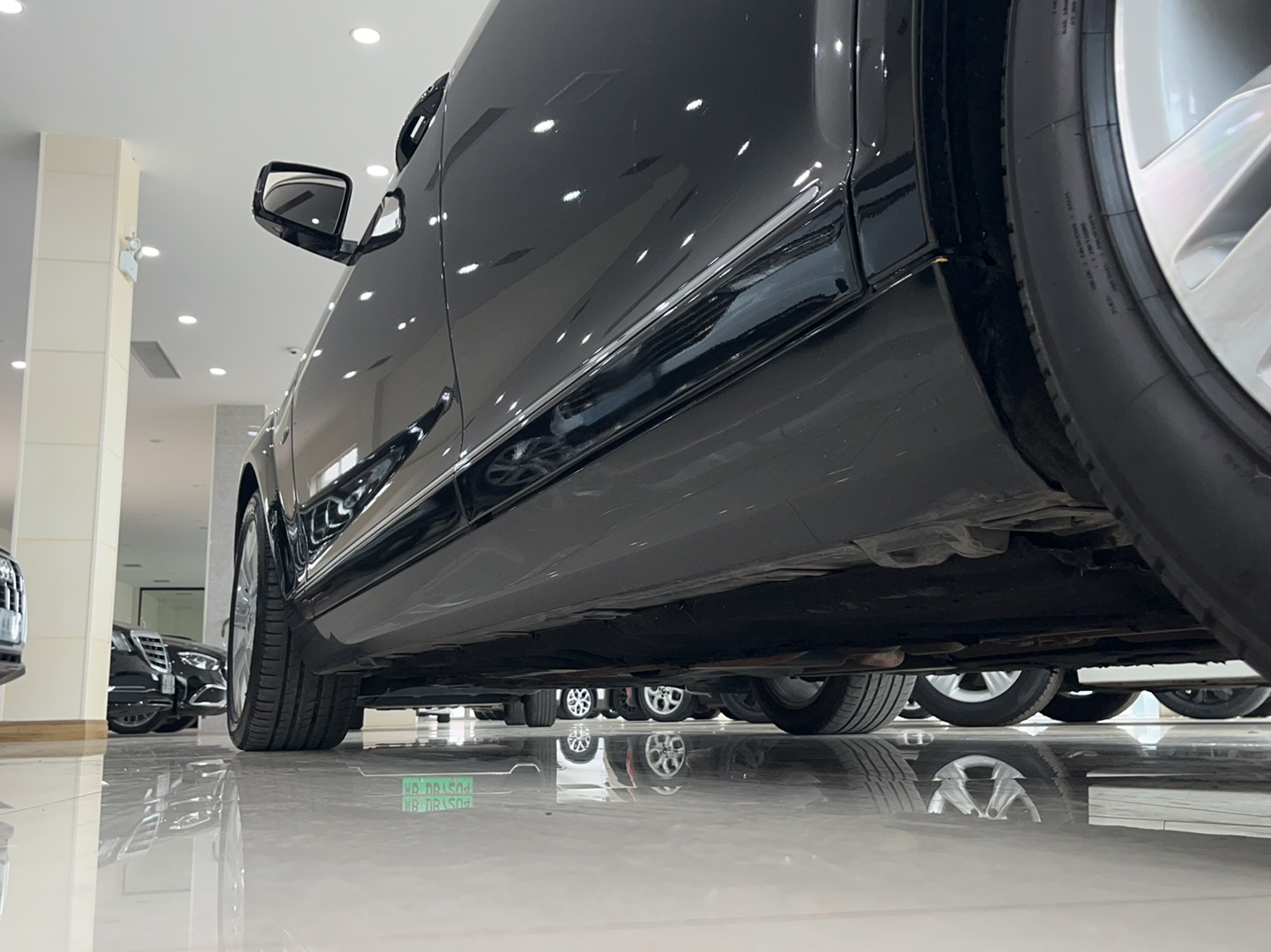 奔驰S级 2012款 S 300 L 商务型 Grand Edition(进口)