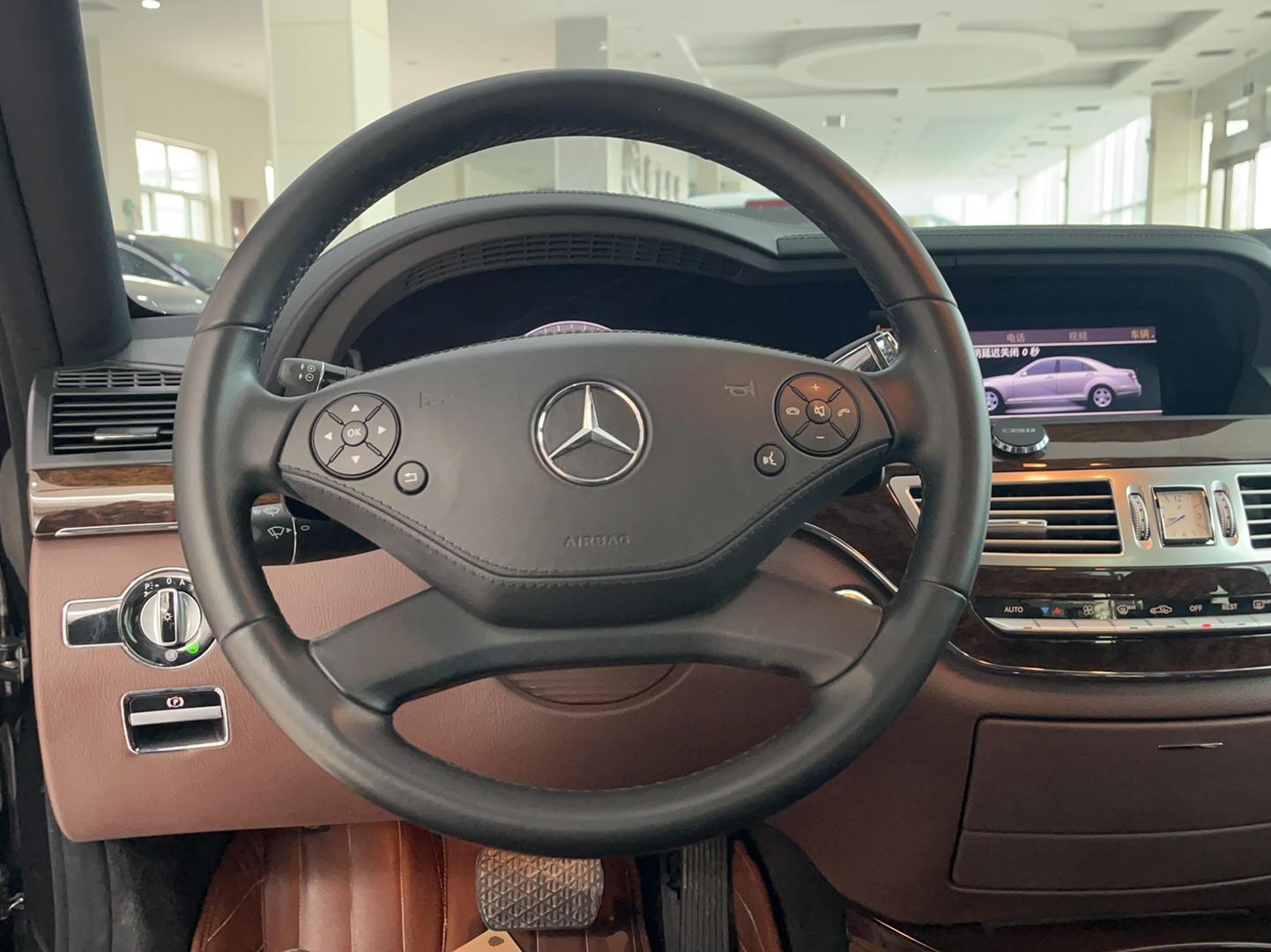 奔驰S级 2012款 S 300 L 商务型 Grand Edition(进口)