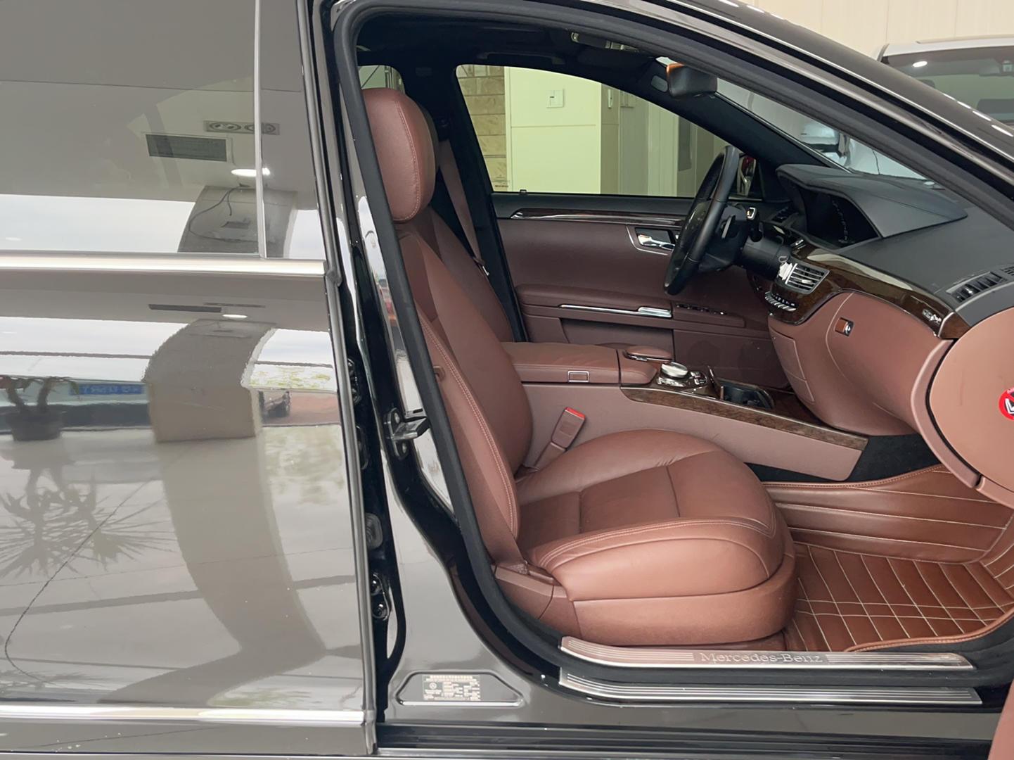 奔驰S级 2012款 S 300 L 商务型 Grand Edition(进口)