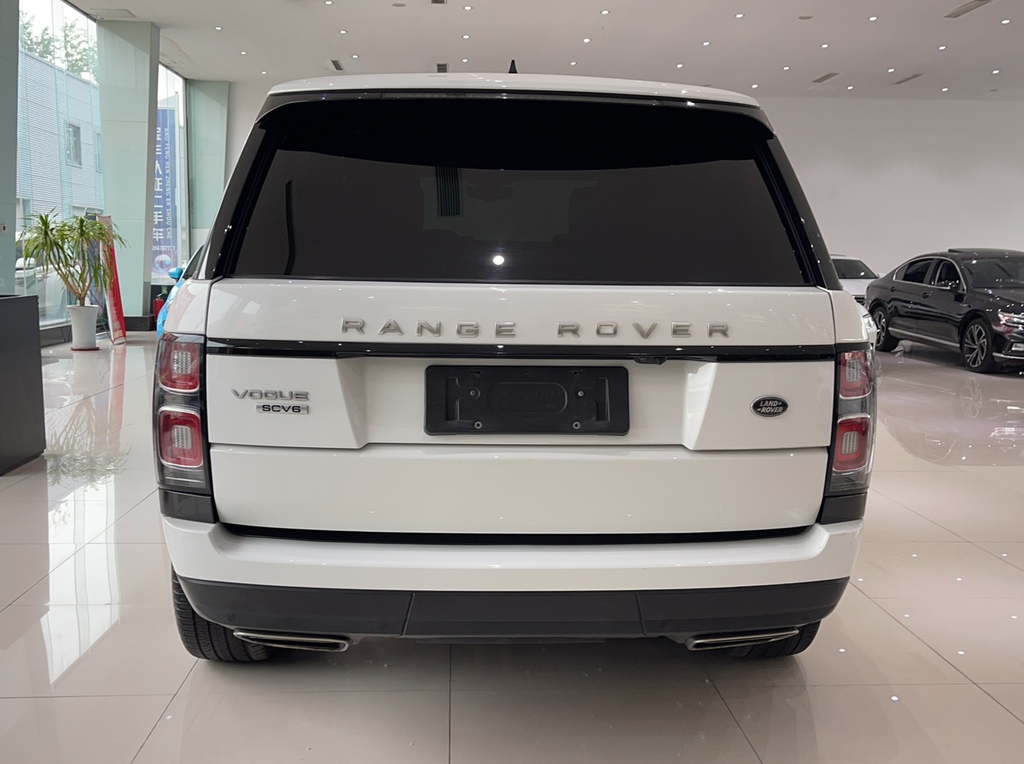 路虎 揽胜 2018款 3.0 V6 SC Vogue 传世版(进口)