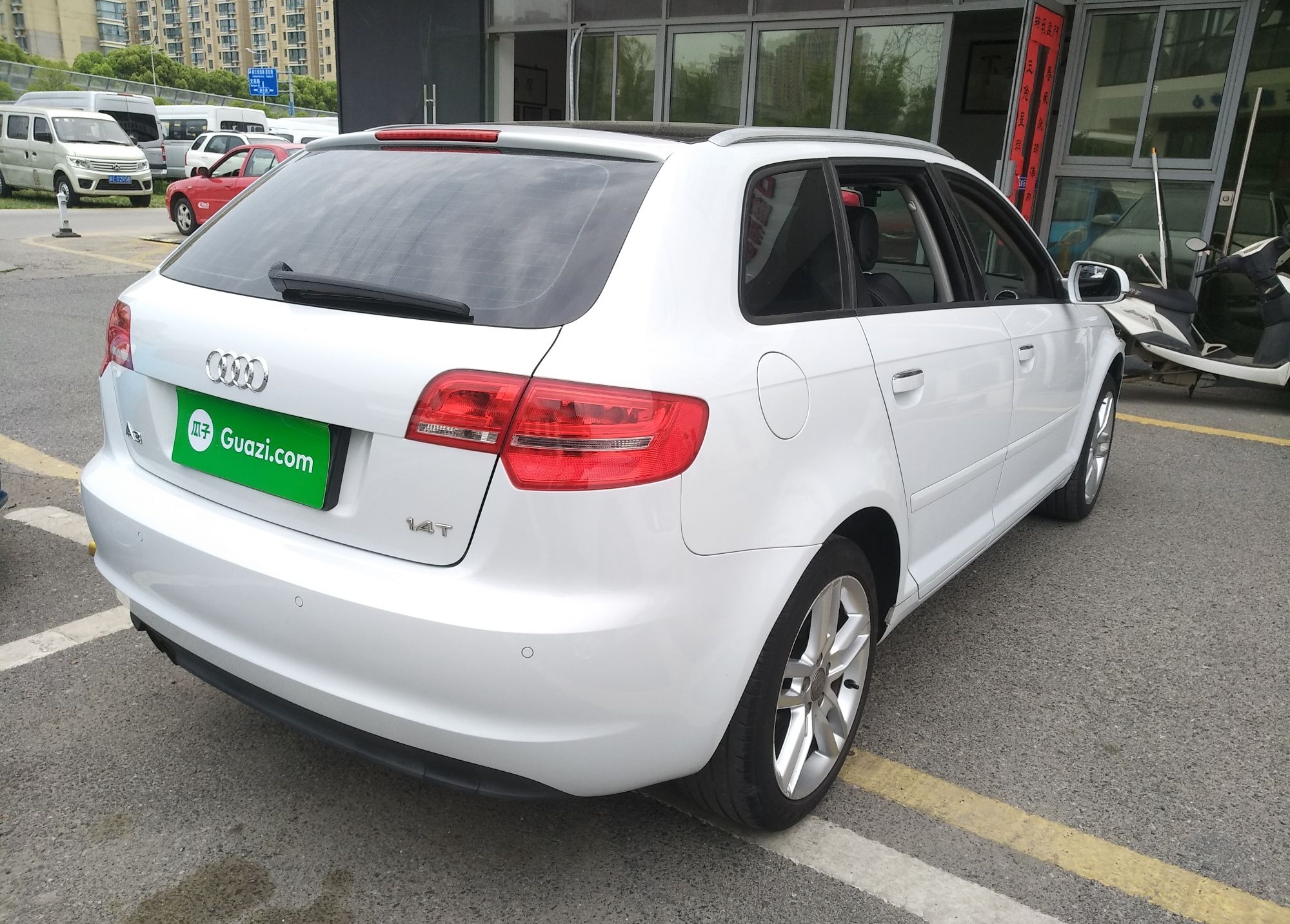 奥迪A3 2012款 Sportback 1.4T 豪华型(进口)