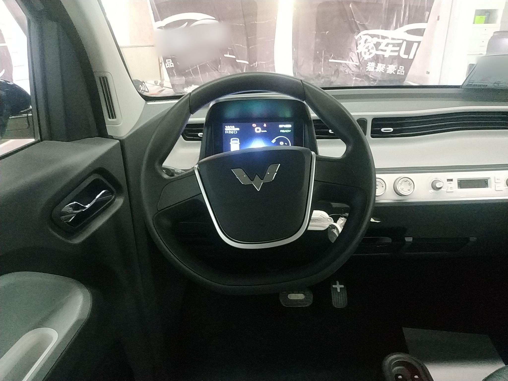 五菱汽车 宏光MINI EV 2022款 马卡龙臻享款 磷酸铁锂