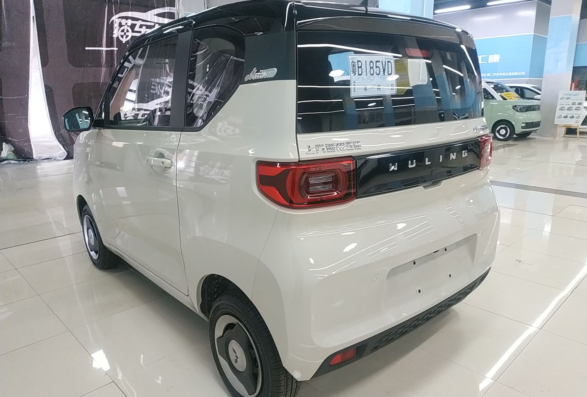 五菱汽车 宏光MINI EV 2022款 马卡龙臻享款 磷酸铁锂