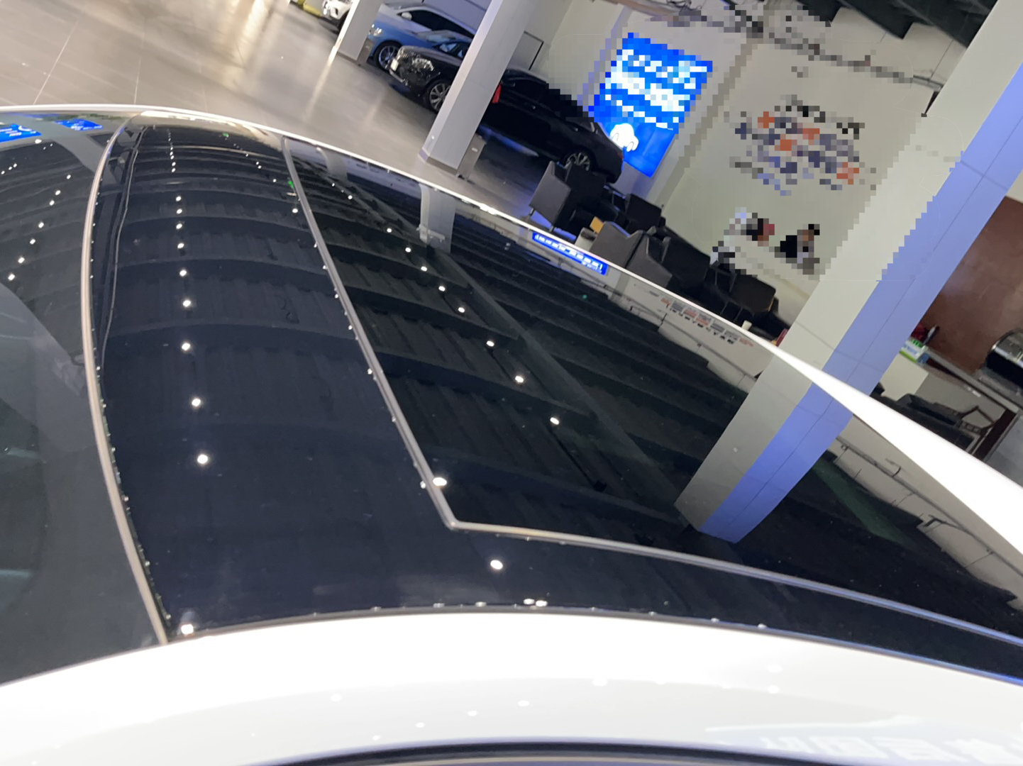 奥迪Q2L 2022款 35 TFSI 时尚致雅型