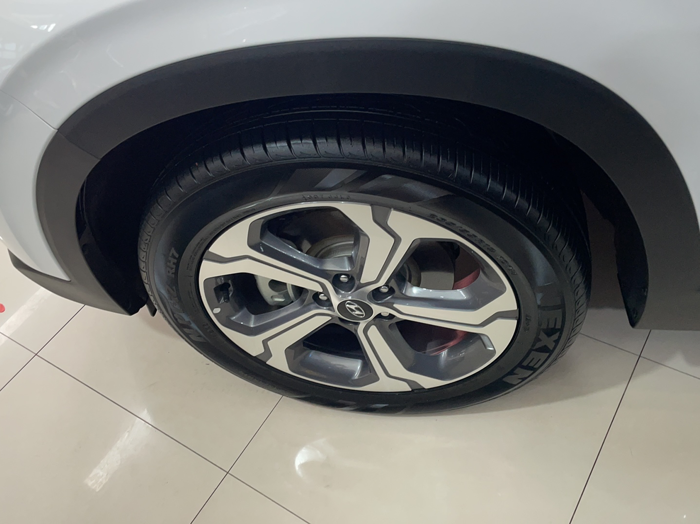 现代 全新胜达 2020款 380 TGDi GLS 自动两驱豪华版