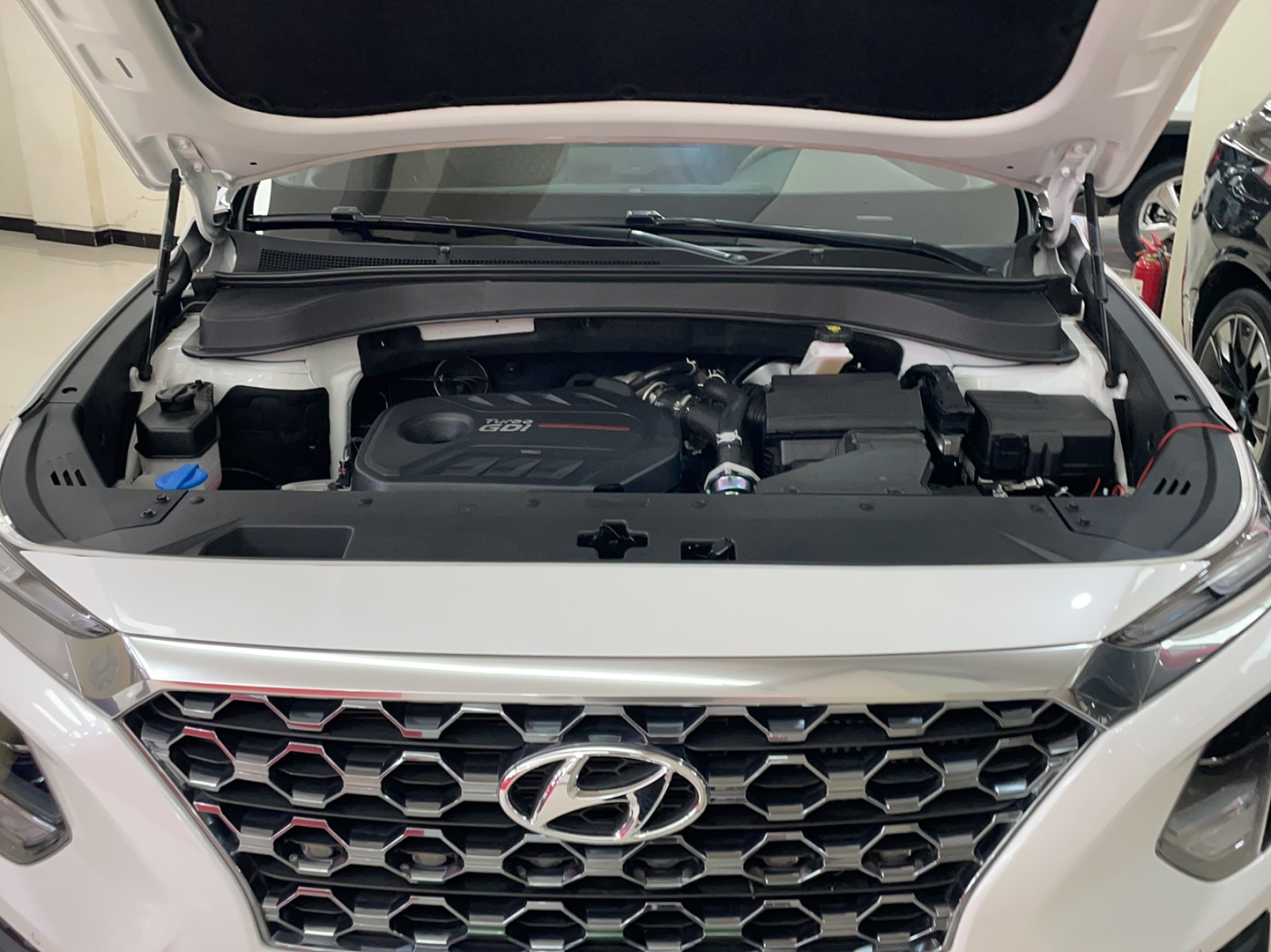 现代 全新胜达 2020款 380 TGDi GLS 自动两驱豪华版