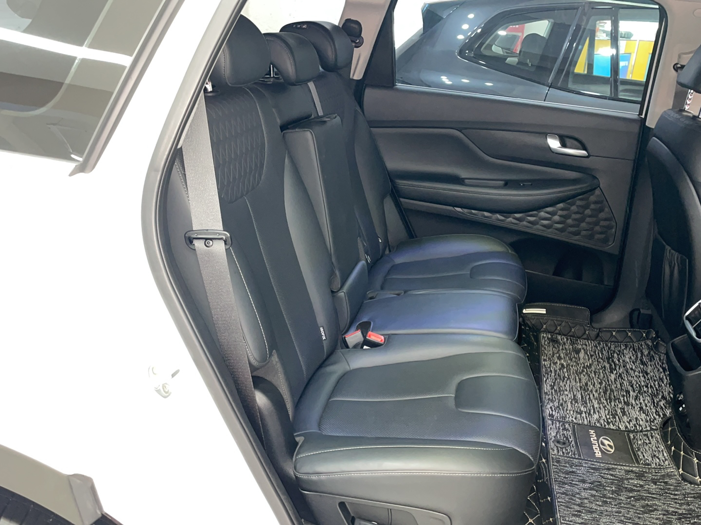 现代 全新胜达 2020款 380 TGDi GLS 自动两驱豪华版