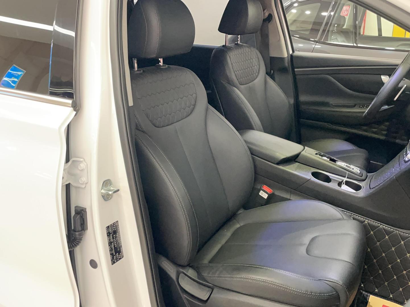 现代 全新胜达 2020款 380 TGDi GLS 自动两驱豪华版