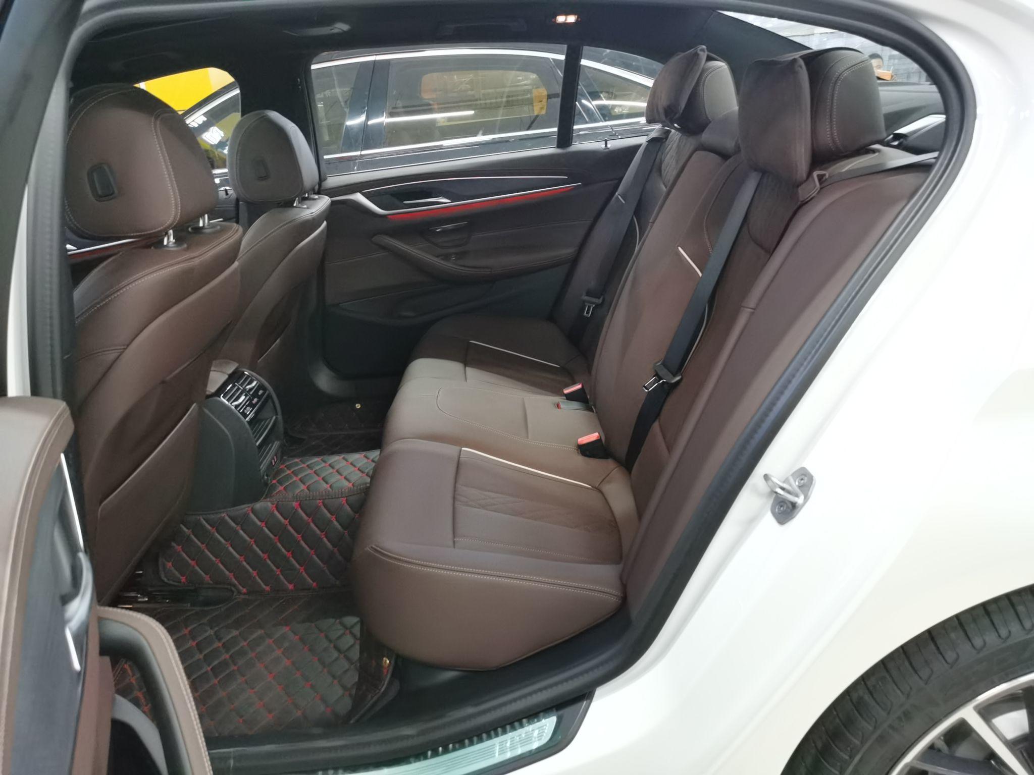 宝马5系 2023款 530Li 领先型 M运动套装