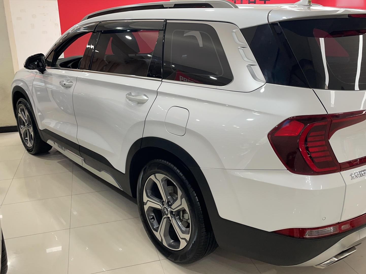 现代 全新胜达 2020款 380 TGDi GLS 自动两驱豪华版