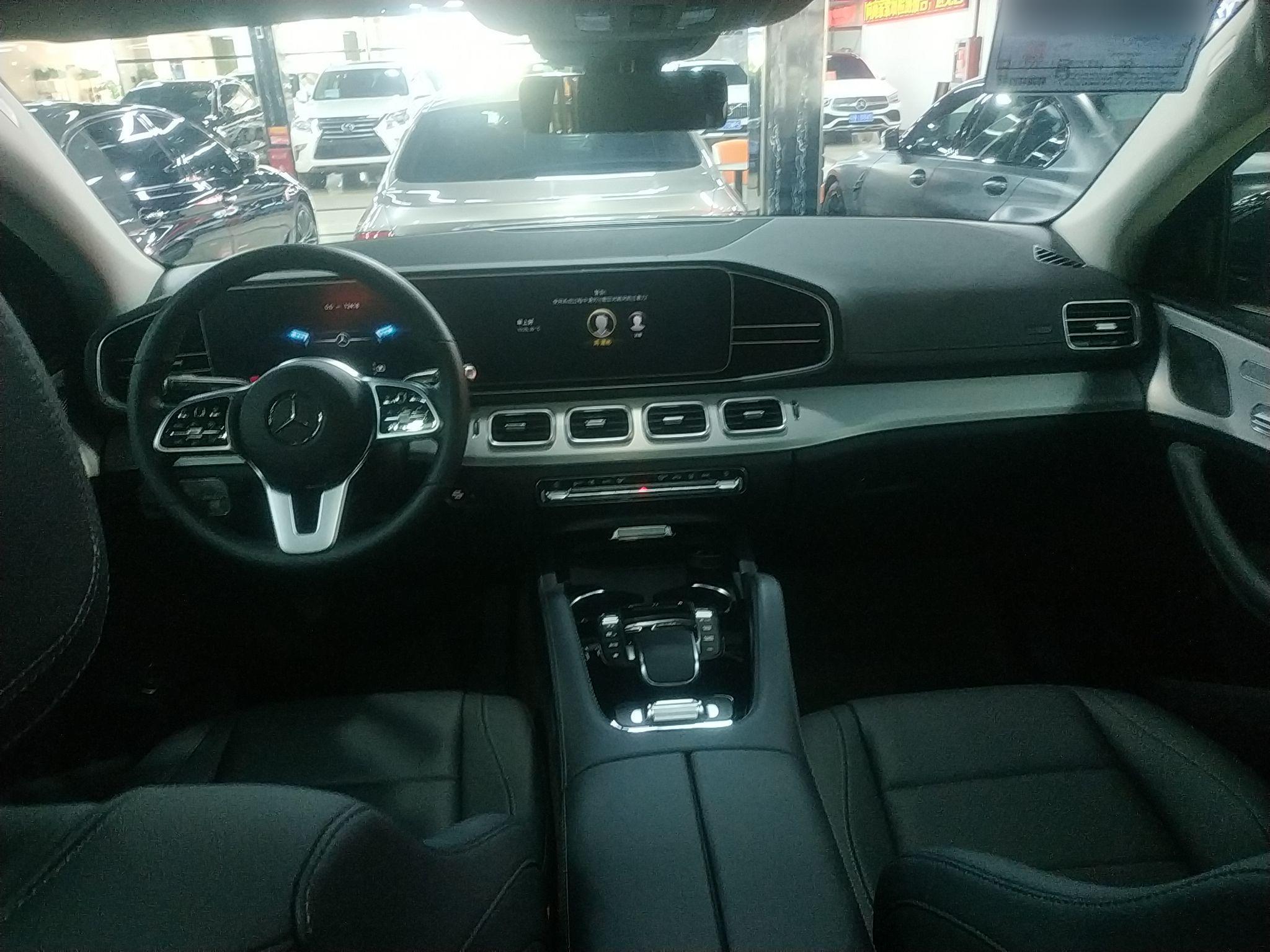 奔驰GLE级 2022款 GLE 350 4MATIC 轿跑SUV 时尚型(进口)