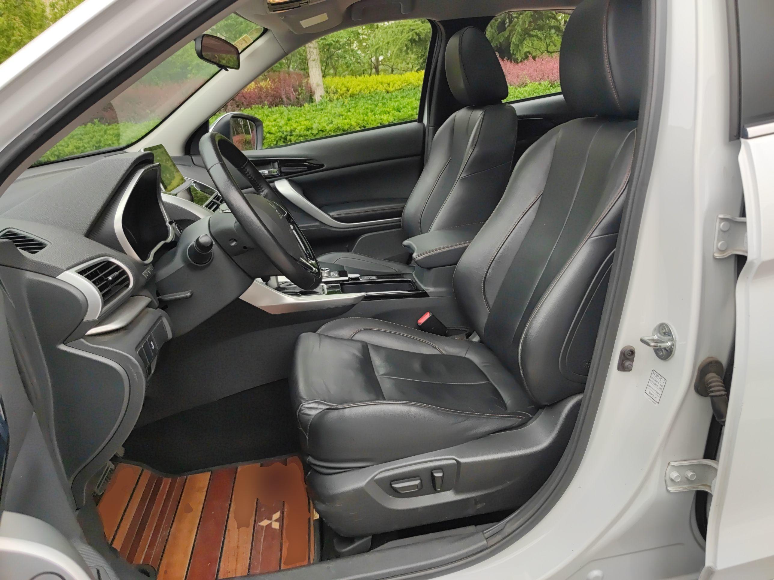 三菱 奕歌 2018款 1.5T CVT两驱梦想版