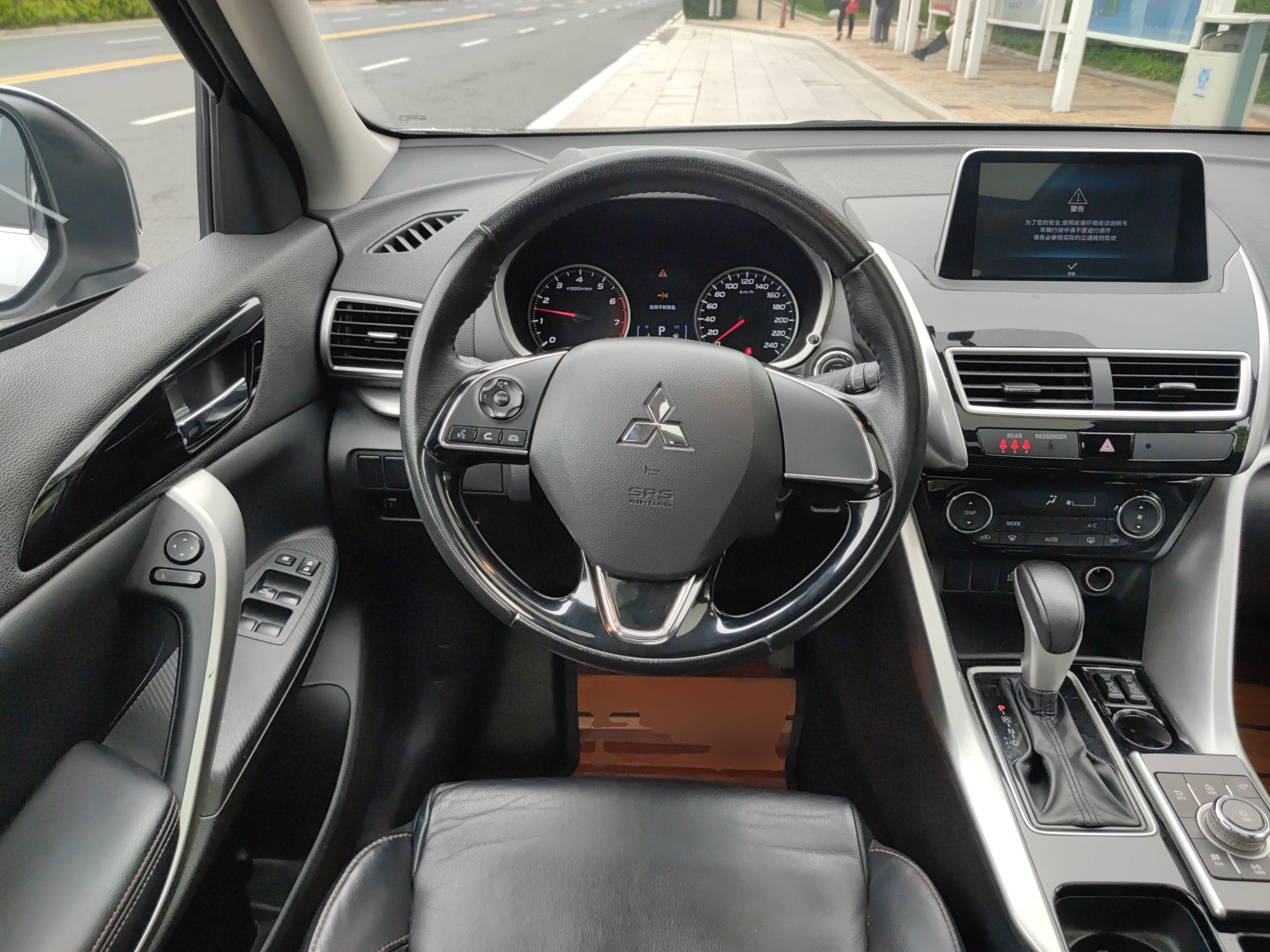 三菱 奕歌 2018款 1.5T CVT两驱梦想版