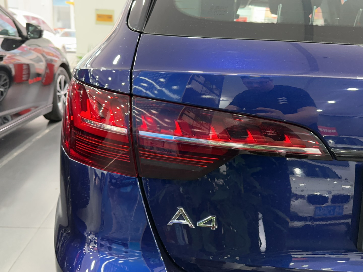 奥迪A4 2021款 Avant 40 TFSI 先锋派星辰版(进口)