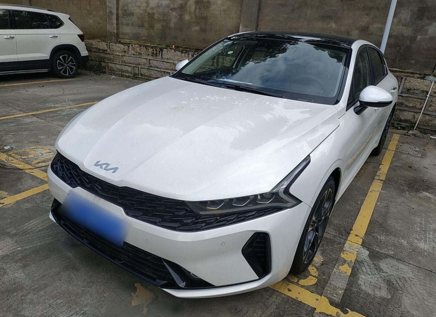 起亚 K5凯酷 2021款 380T GT-Line 焕新版