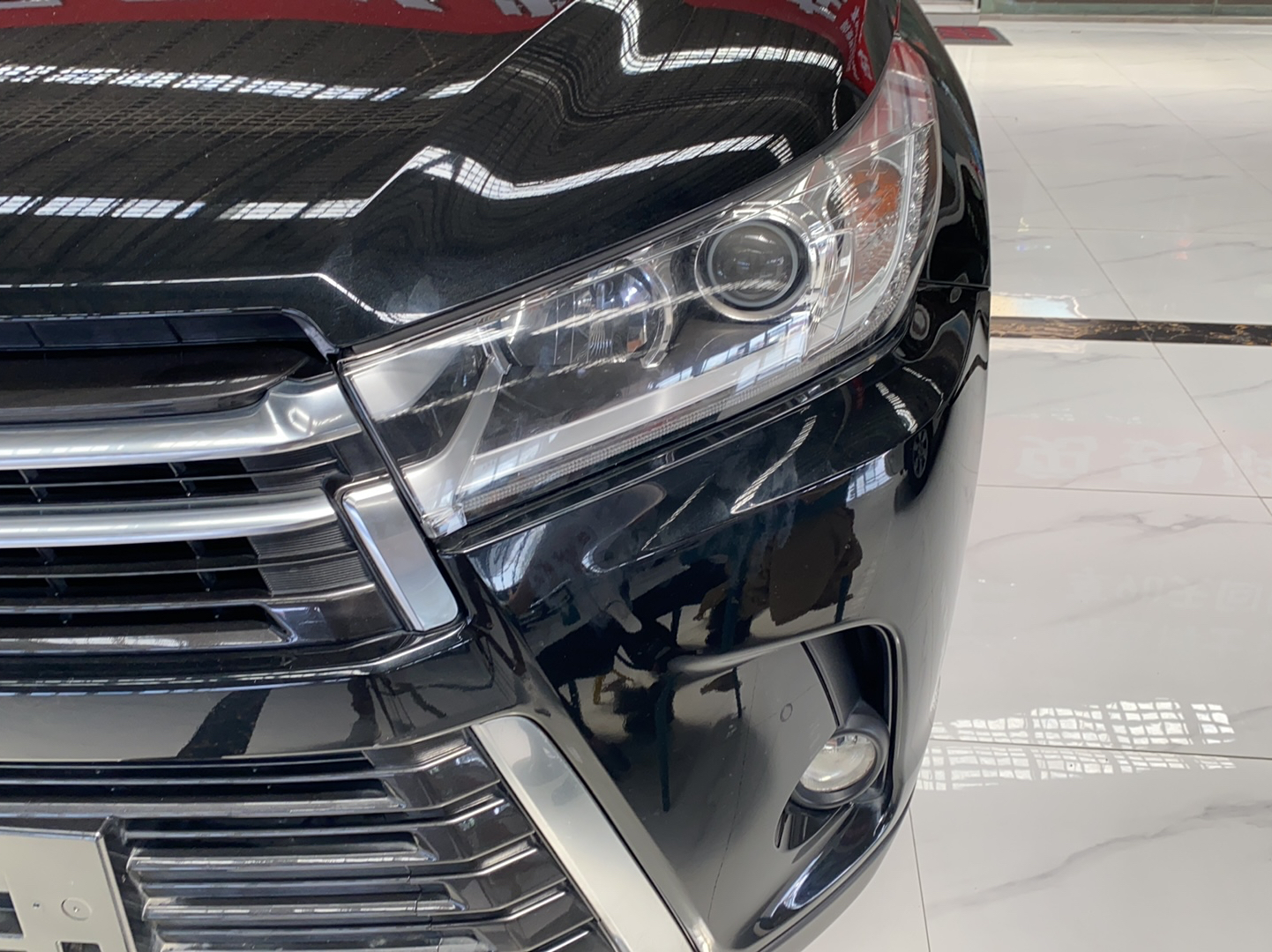 丰田 汉兰达 2018款 2.0T 四驱尊贵版 7座 国V