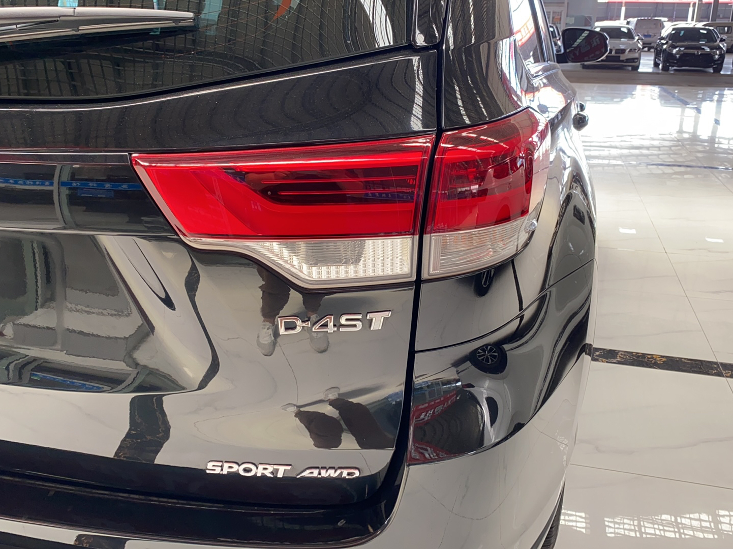 丰田 汉兰达 2018款 2.0T 四驱尊贵版 7座 国V