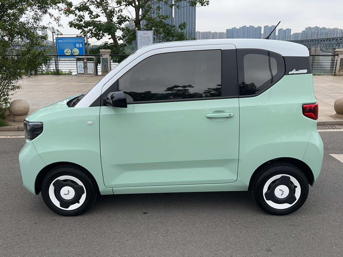 五菱汽车 宏光MINI EV 2021款 马卡龙臻享款 三元锂