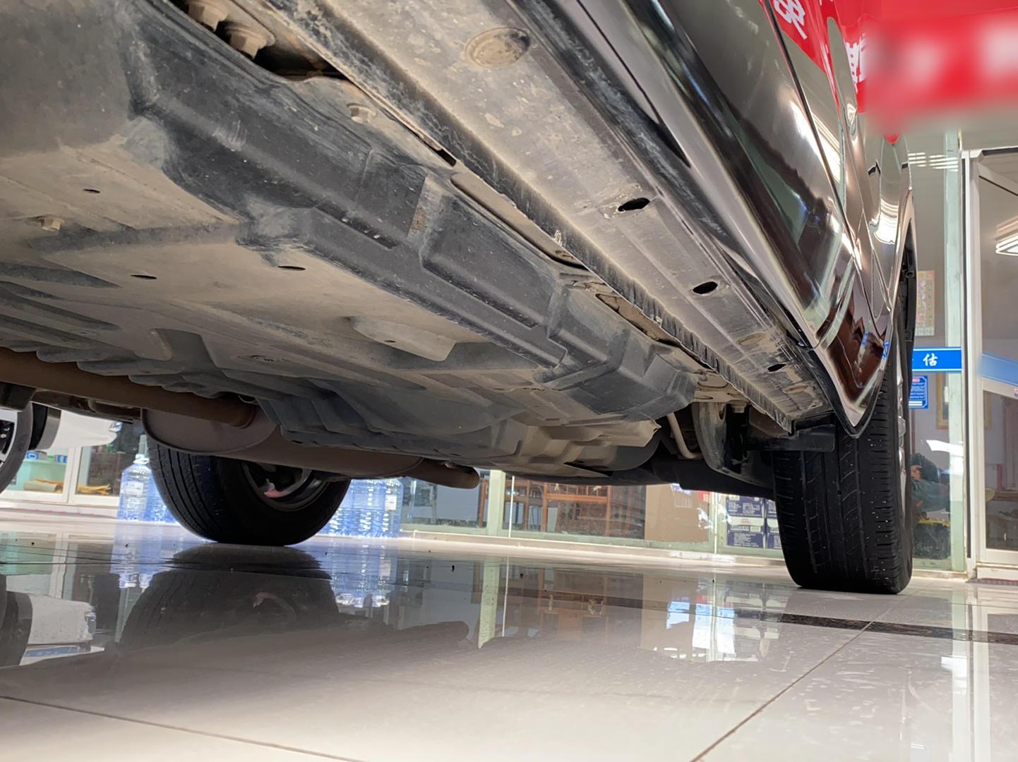 丰田 汉兰达 2018款 2.0T 四驱尊贵版 7座 国V